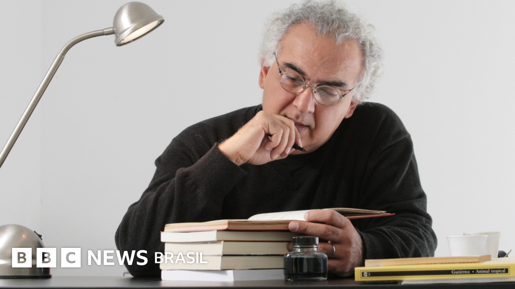 'Literatura é também uma forma de vingança', diz Milton Hatoum sobre trilogia ambientada na ditadura