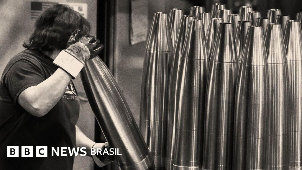 Os EUA estão mesmo ficando sem armas na guerra contra o Irã?