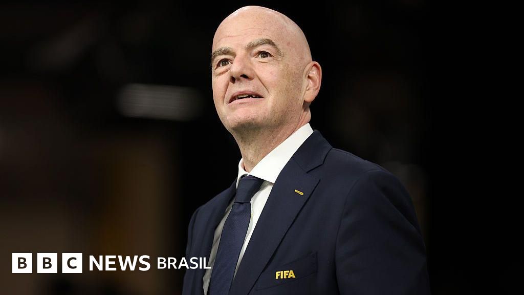 As desculpas de Infantino — e como ele segue no comando da Fifa após admitir 'erros'