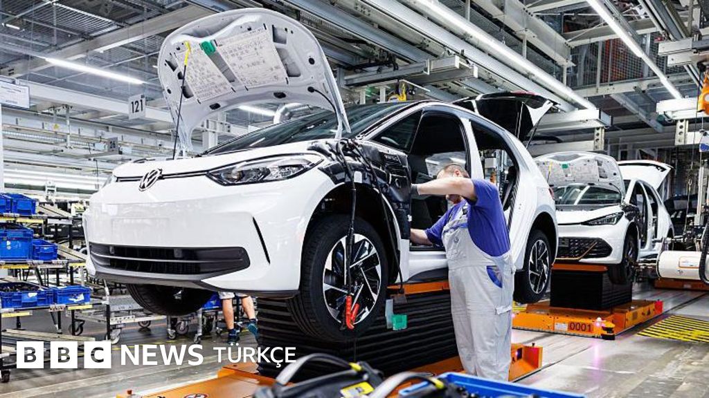 Volkswagen yaklaşık 100 bin çalışanını işten çıkarmayı planlıyor