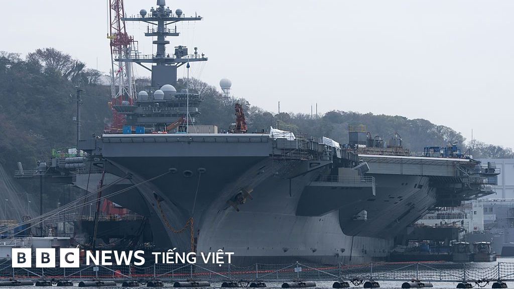 Việt Nam 'đón tàu sân bay Mỹ' giữa căng thẳng thuế quan và chiến sự Iran