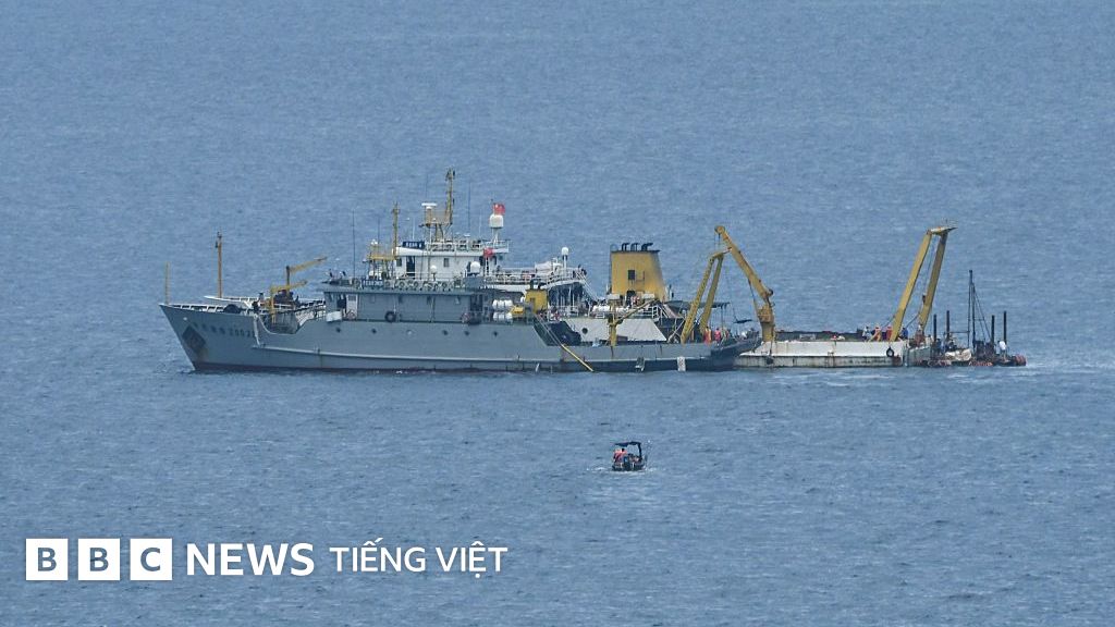 Biển Đông: Trung Quốc tuần tra quanh bãi cạn Scarborough