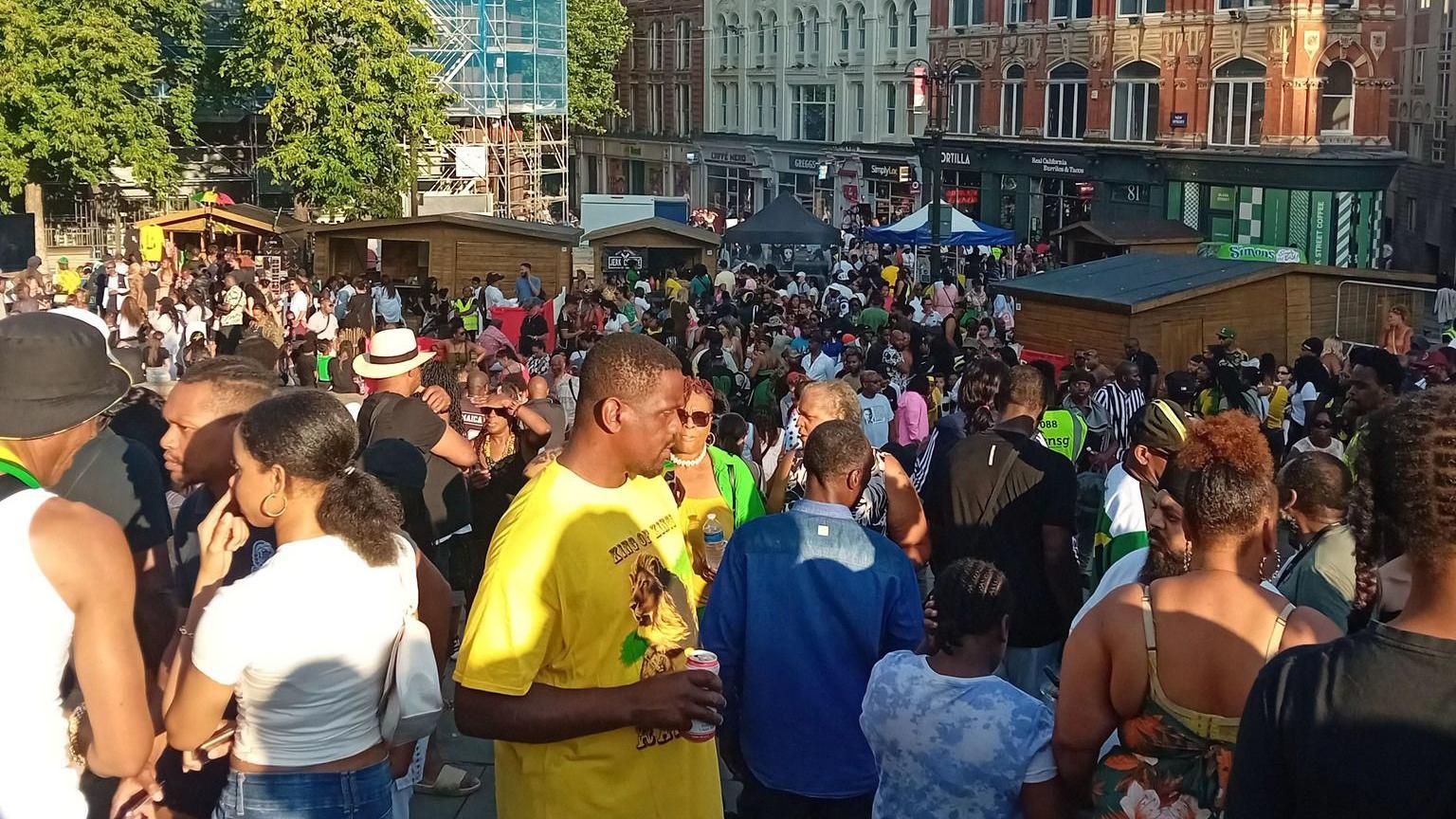 A crowd of people at the 0121 Jamaica festival