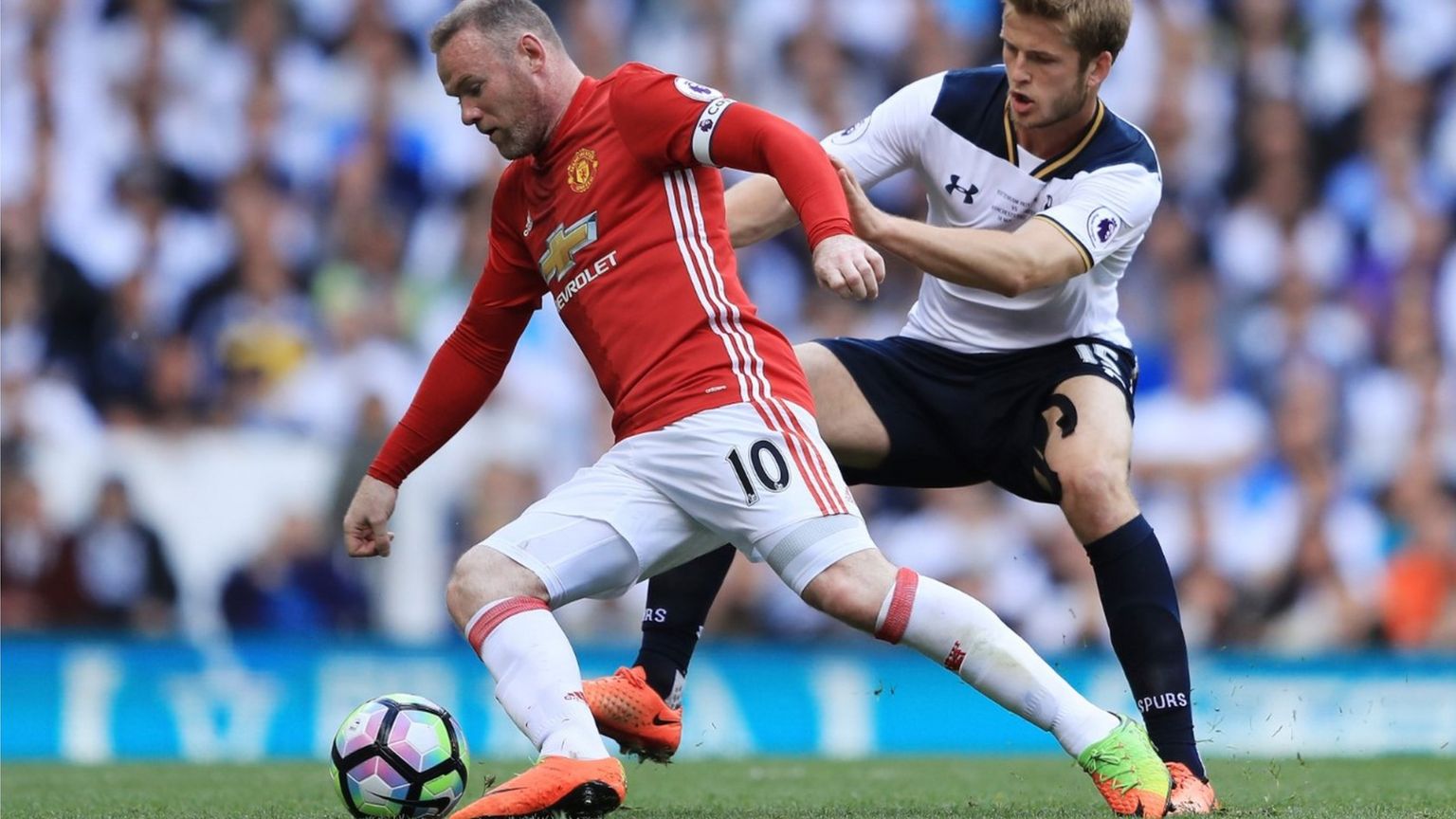 Wayne Rooney in action for Manchester United against Tottenham