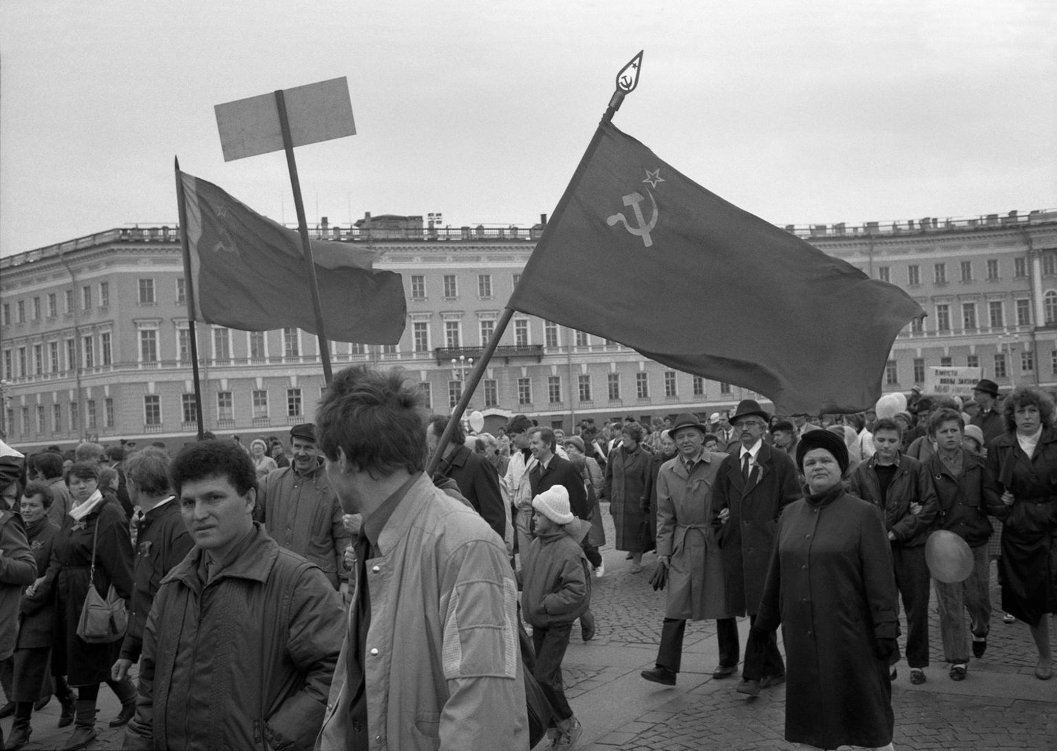 Советская империя. СССР И Россия. Советская Россия. Флаг СССР фото.