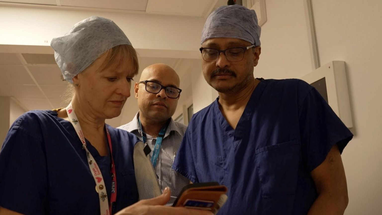 Consultant lung surgeon Vasudev Pai and team