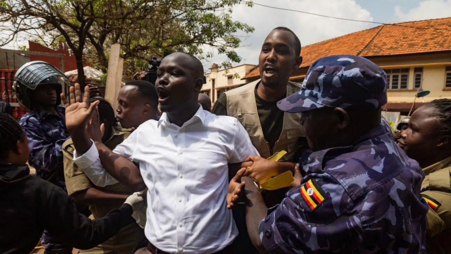 Museveni Begins Seventh Term Amidst Succession Questions — image 6