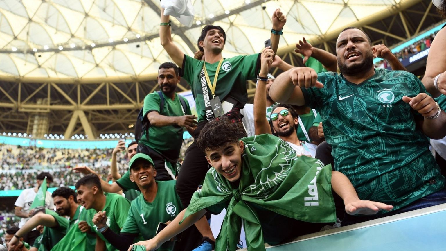 World Cup 2022: Six shocks from the group stages - BBC Newsround