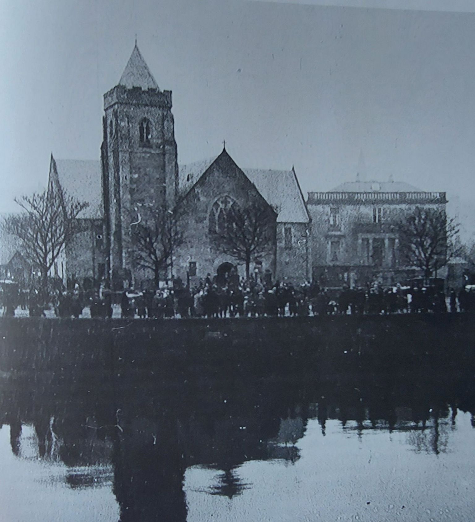 The church in its new and current site at Greenocks esplanade with a crowd gathered
