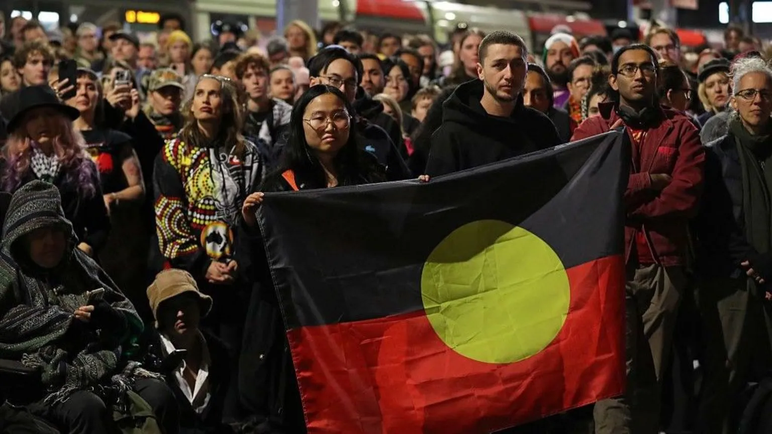 Police officer who shot Aboriginal teen was 'racist', inquest finds
