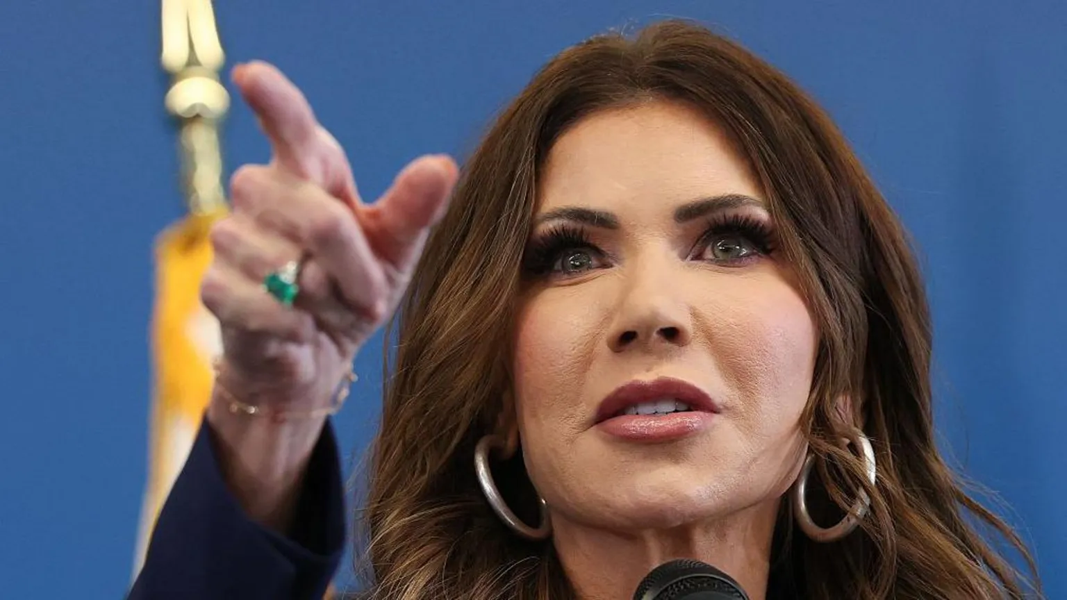 La administración Trump dice que enviarán más agentes federales a Minnesota