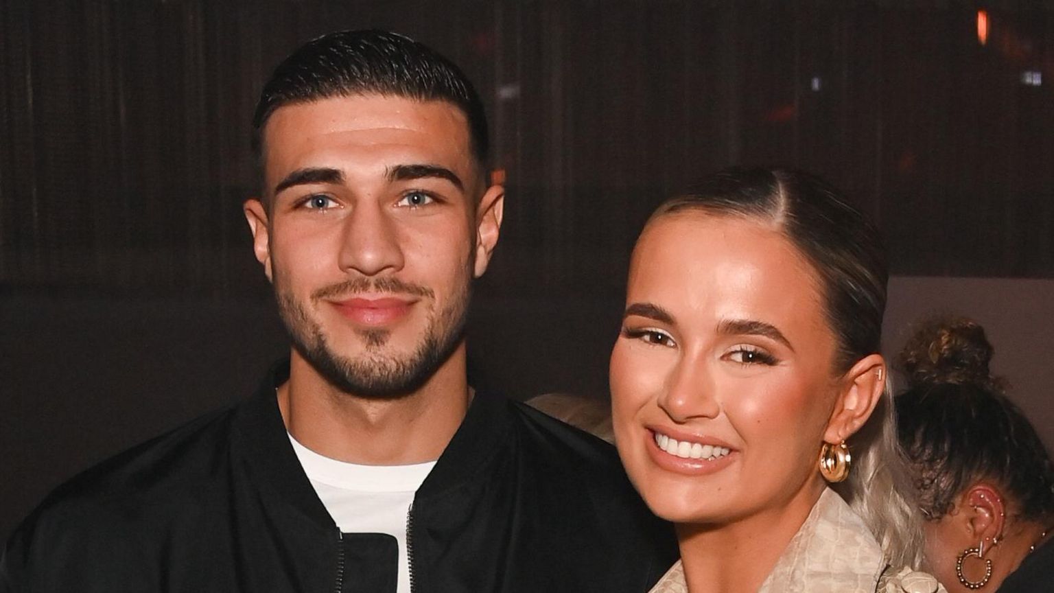 Molly-Mae and Tommy Fury: Bursting the bubble on reality TV relationships - BBC News