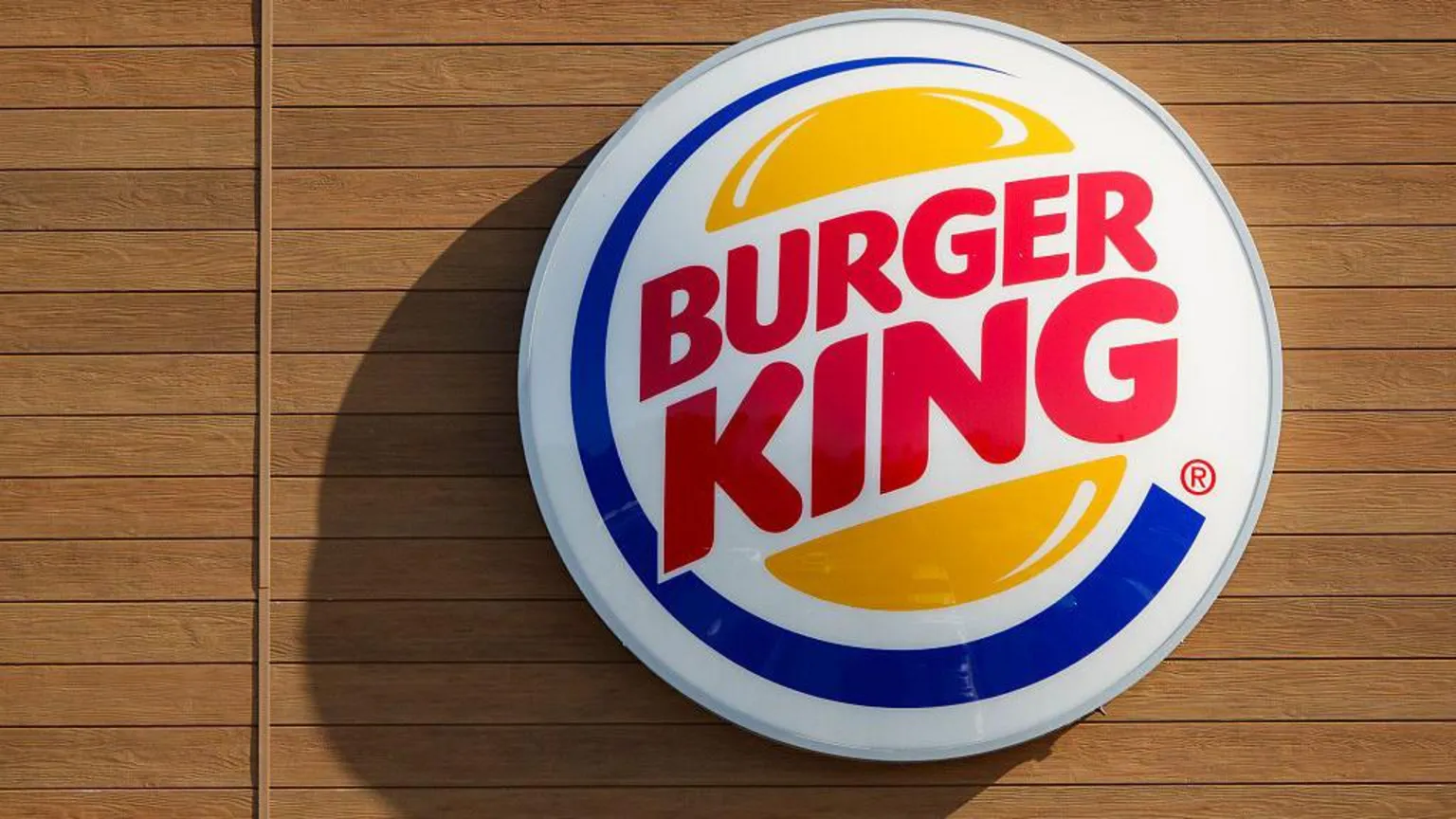Burger King transforme chaque employé en objet de surveillance algorithmique