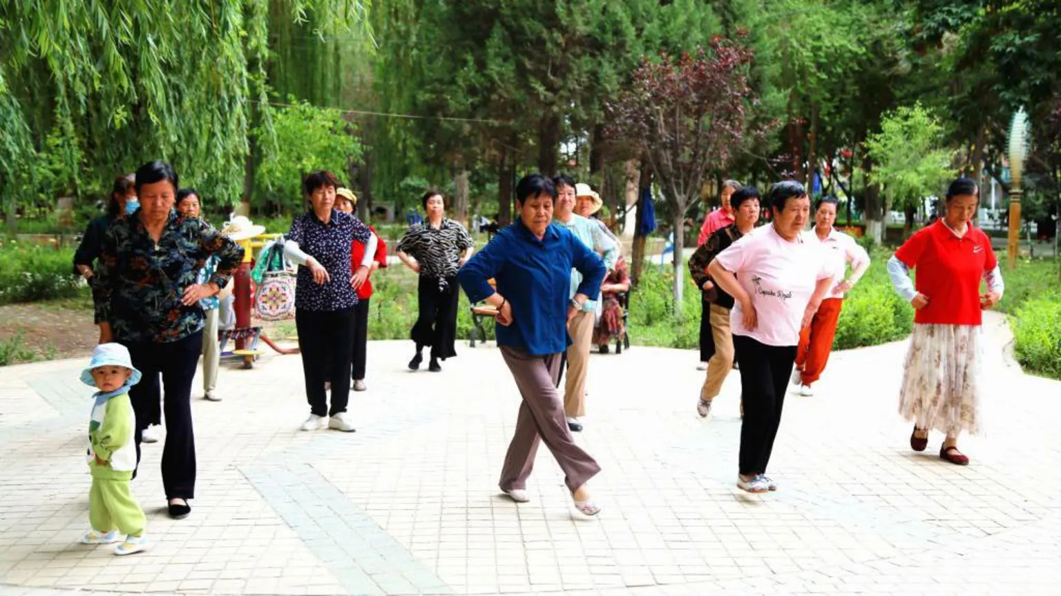 China Plans to Raise Retirement Age as Population Ages