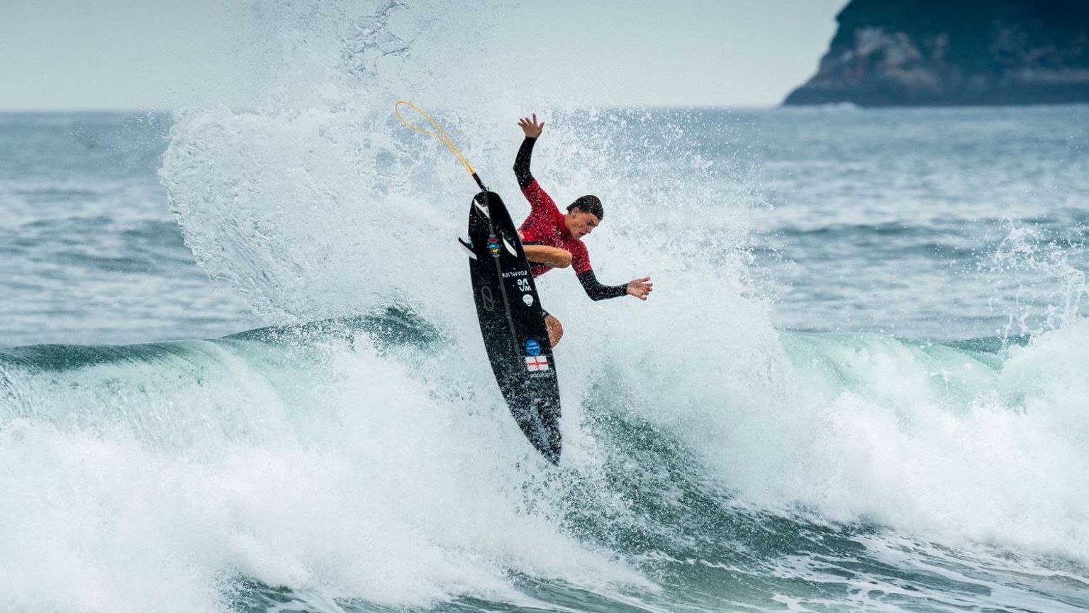 Lukas Skinner surfing