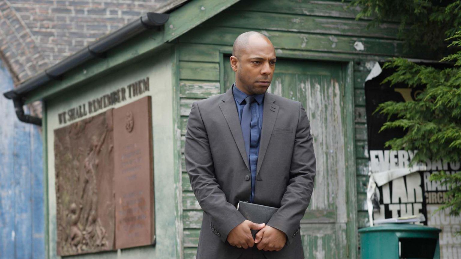 Death in Paradise: EastEnders star Don Gilet named new lead detective ...