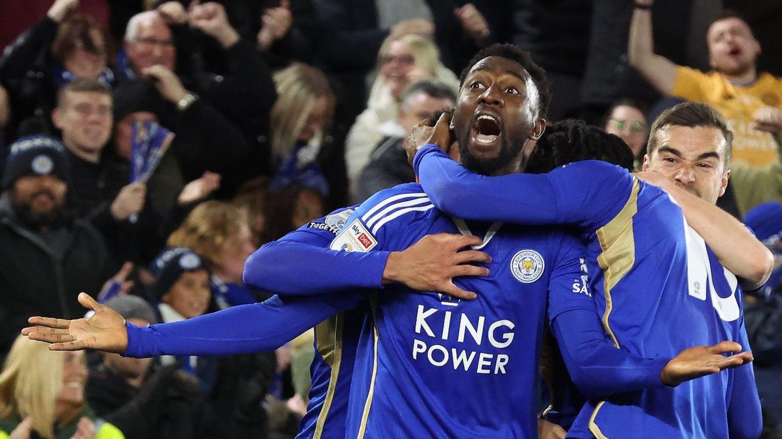 Leicester City promoted to Premier League after Leeds lose at QPR - BBC  Sport