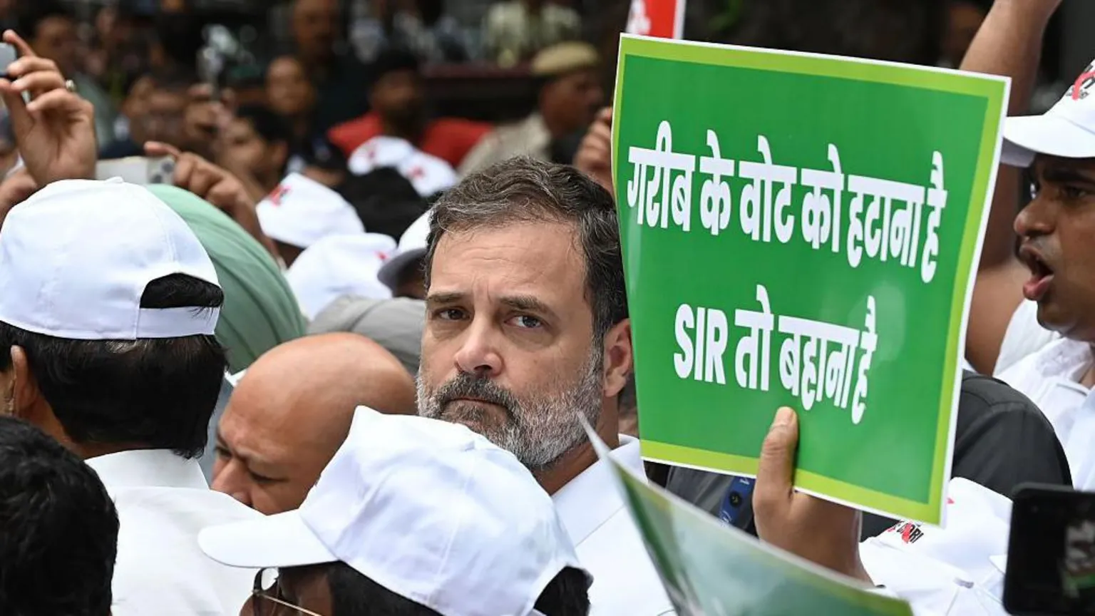 India’s Election Commission Faces Credibility Crisis as Opposition Alleges Voter Fraud and Plans Impeachment — image 3