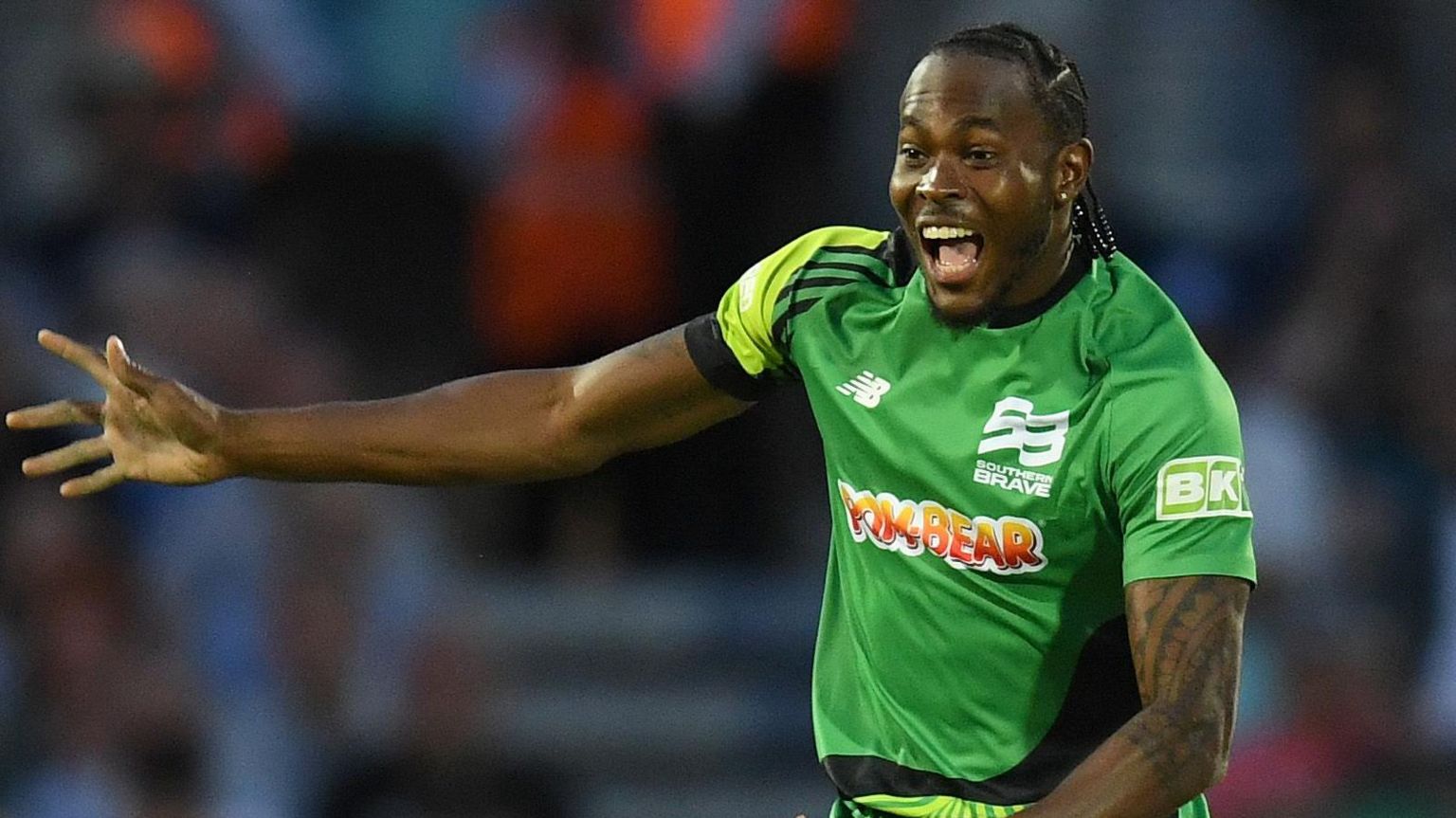 Southern Brave's Jofra Archer appeals during the Eliminator against Birmingham Phoenix during The Hundred 2024