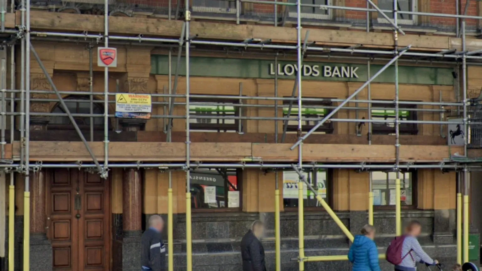 Se abrirá un centro bancario tras el cierre de la sucursal de Lloyds