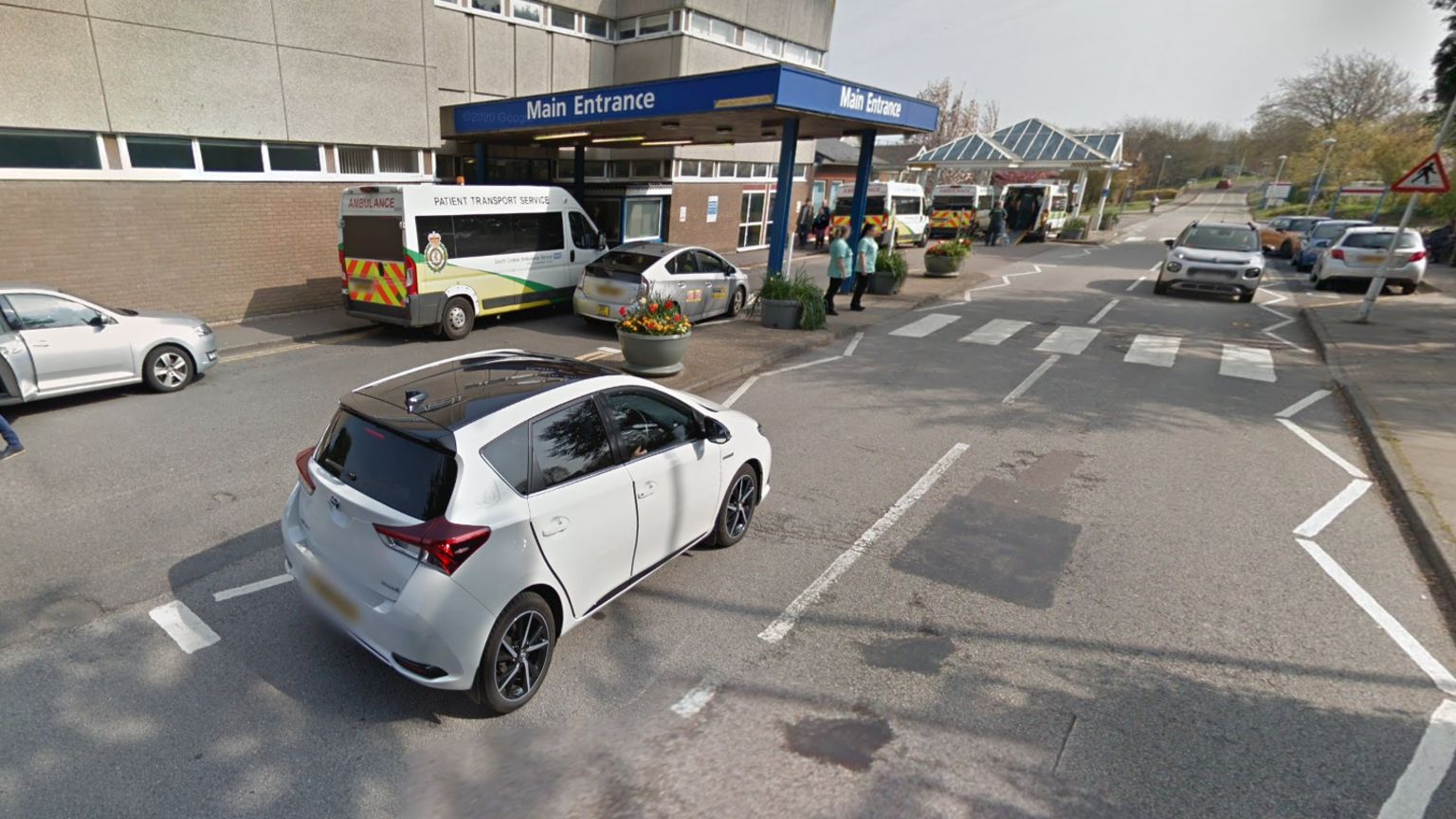 The main entrance of the Eastbourne District General Hospital.