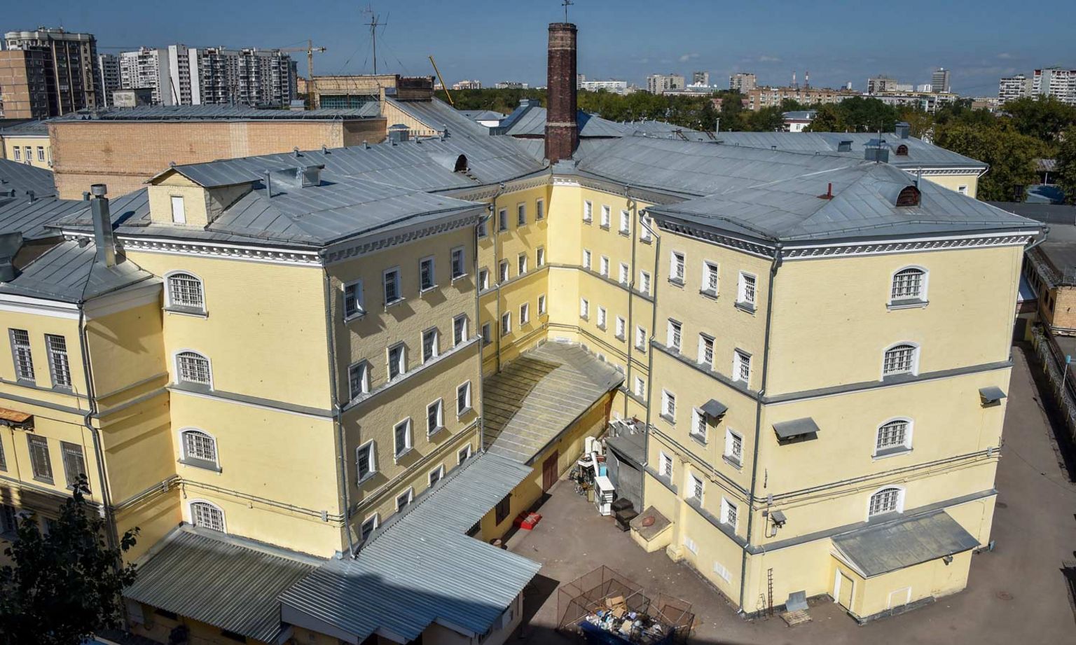 The K-shaped buildings of Moscow's Lefortovo prison