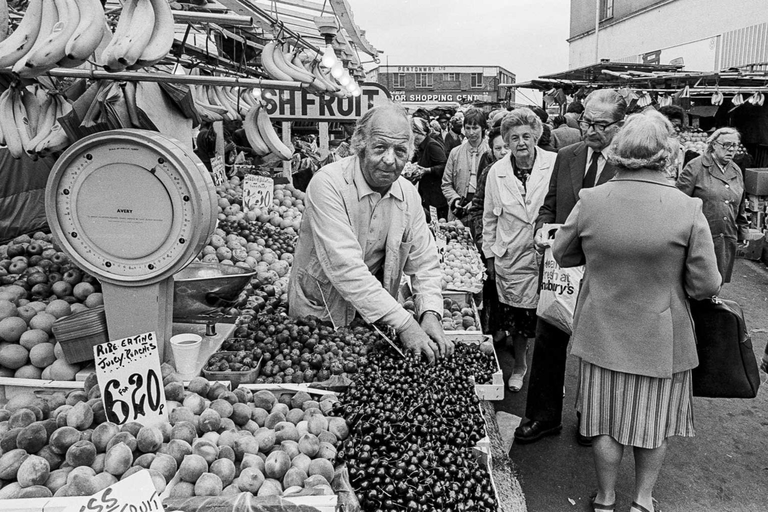 Ridley Road Market, 1981