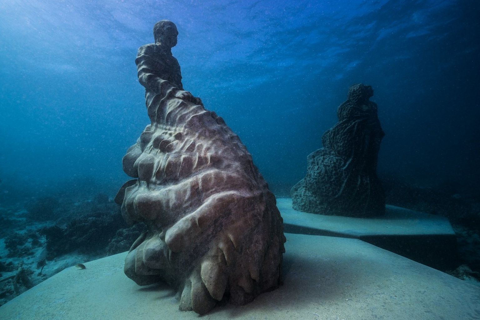 underwater-sculpture.