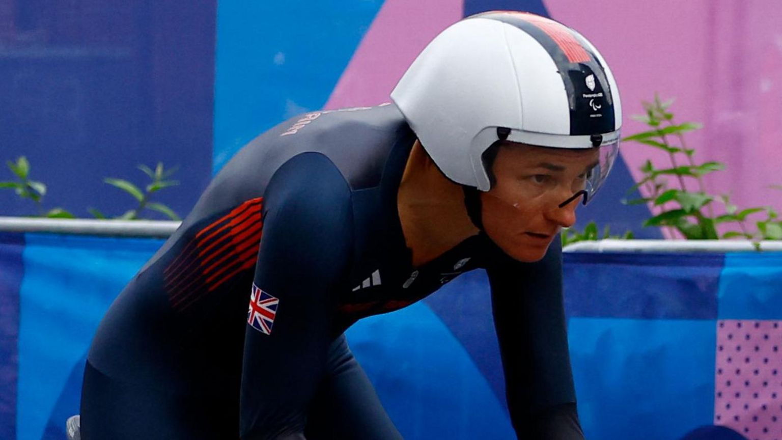 Sarah Storey riding at the Paralympics