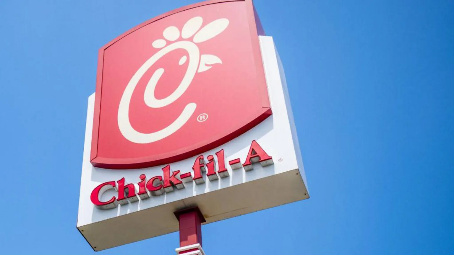 Ex-Chick-fil-A Worker Charged in $80,000 Mac-and-Cheese Refund Scam — image 4