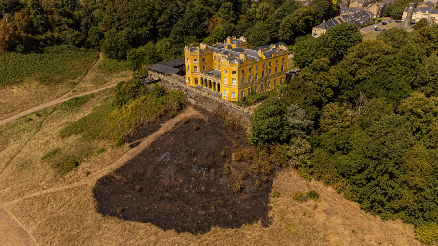 Pit-burial in Stag Park