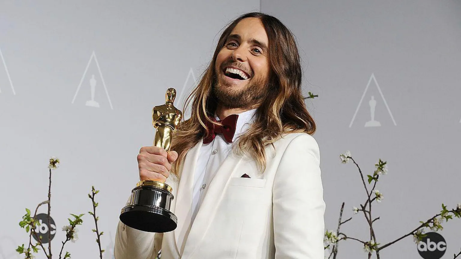 Oscar-winning director's statuette lost on trans-Atlantic flight, later found by Lufthansa — image 6