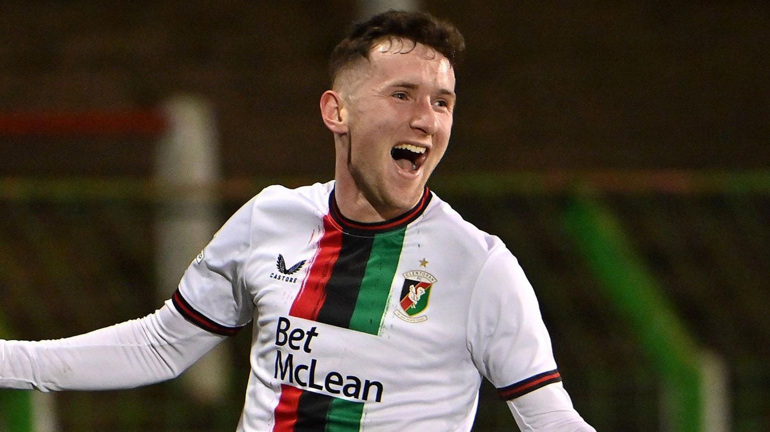 Bobby Burns: Midfielder joins Galway United after leaving Glentoran ...