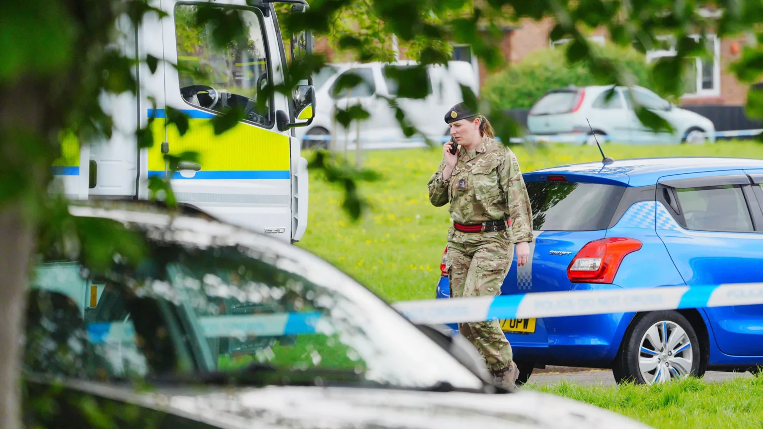 Bristol explosion kills two, police treat as suspicious but not terrorist — image 4