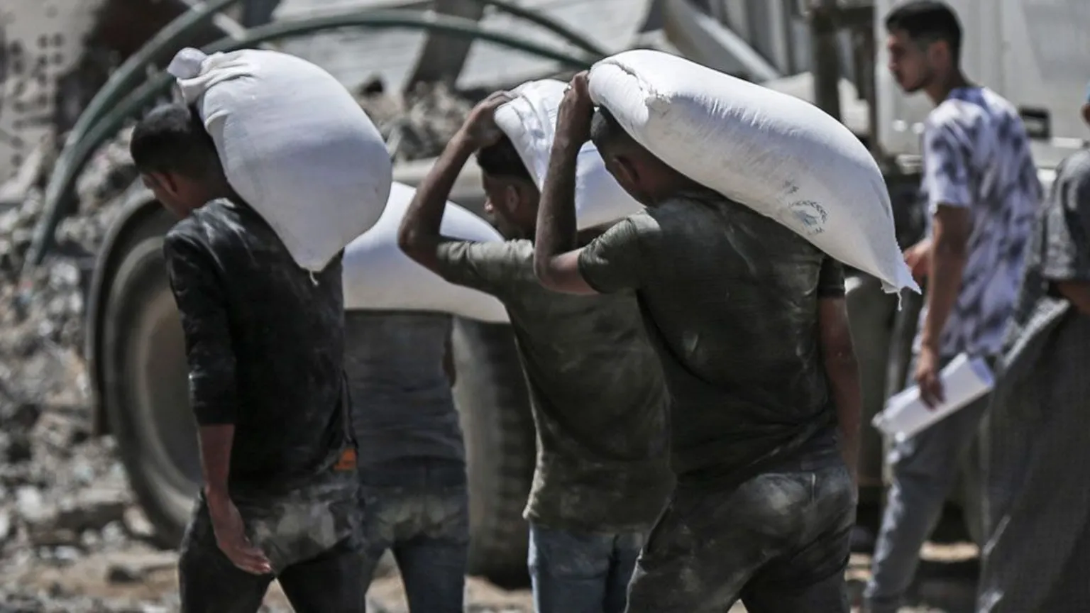 UK and 27 other nations condemn Israel over 'inhumane killing' of Gaza civilians seeking aid