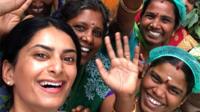 Smruti Smriran and workers