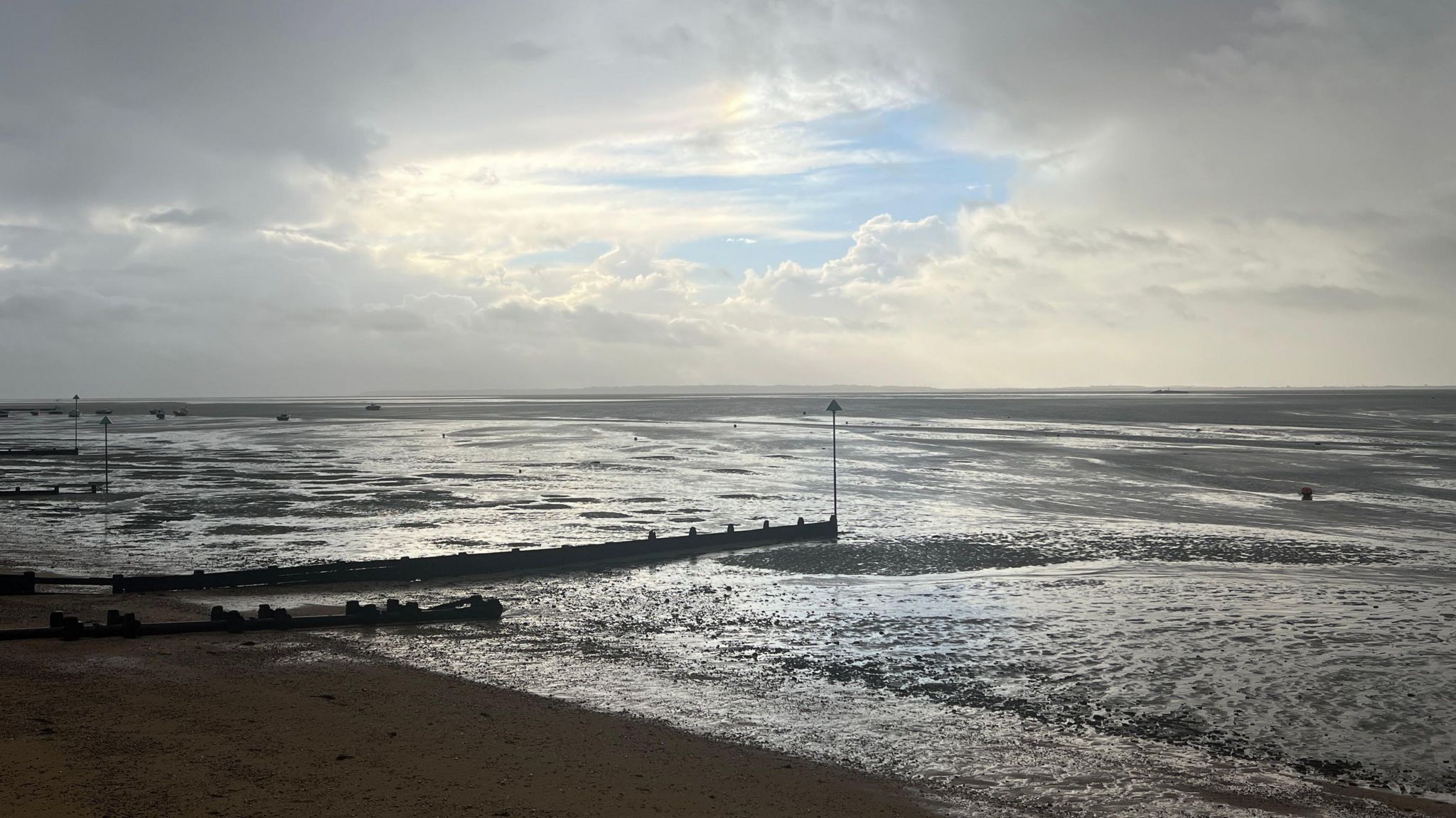 A picture of Thorpe Bay seafront which is in the Southend East constituency