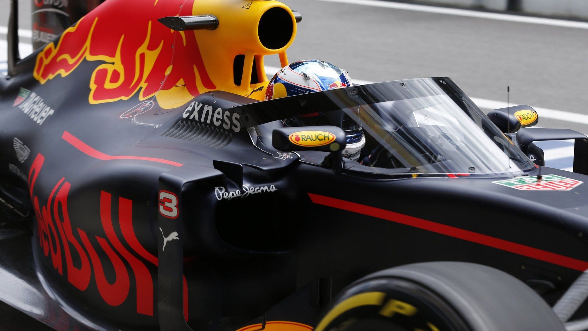 Red Bull's Daniel Ricciardo tests the aeroscreen
