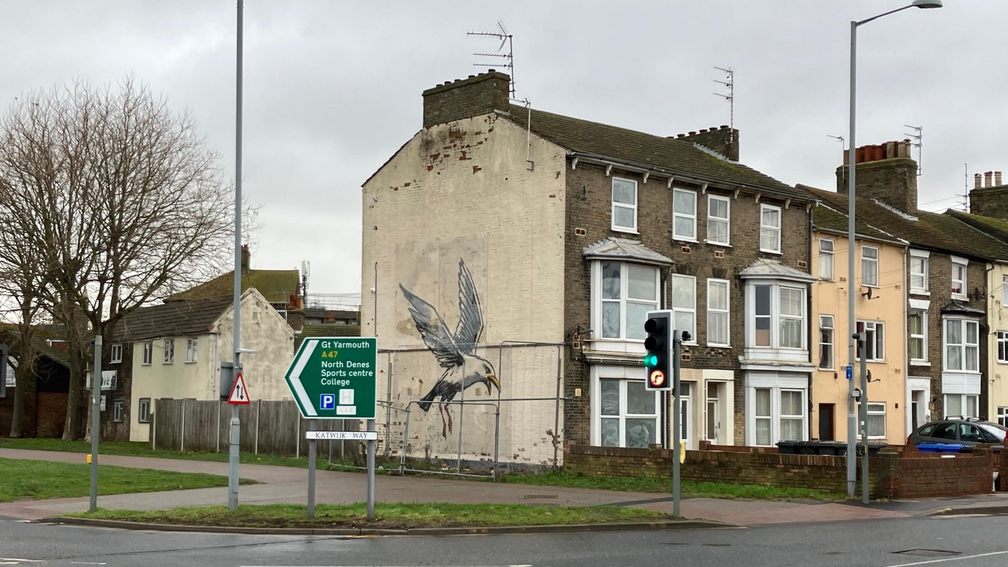 Banksy mural of a gull, Lowestoft