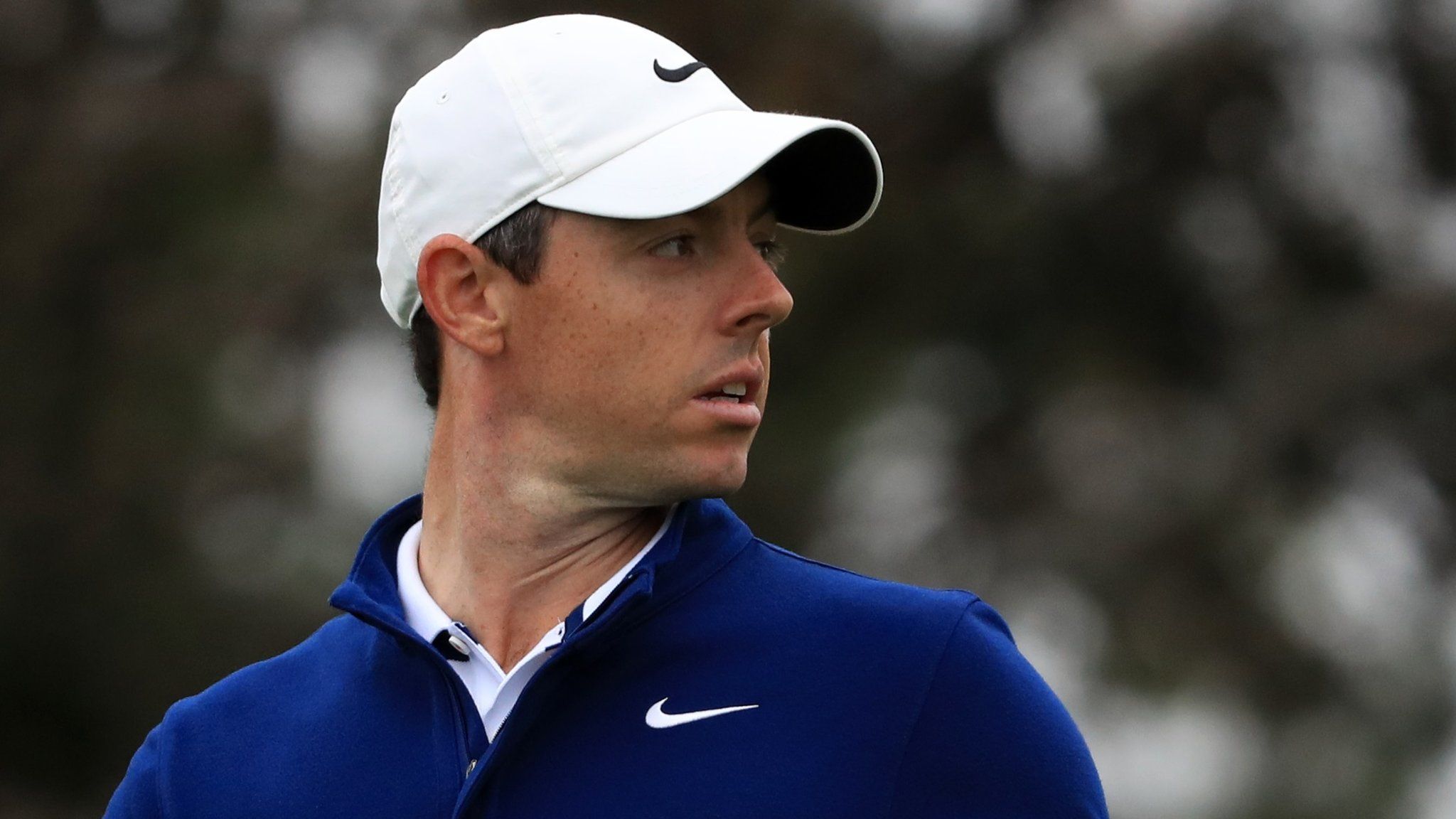 Genesis Invitational: Rory McIlroy four off leader Matt Kuchar - BBC Sport