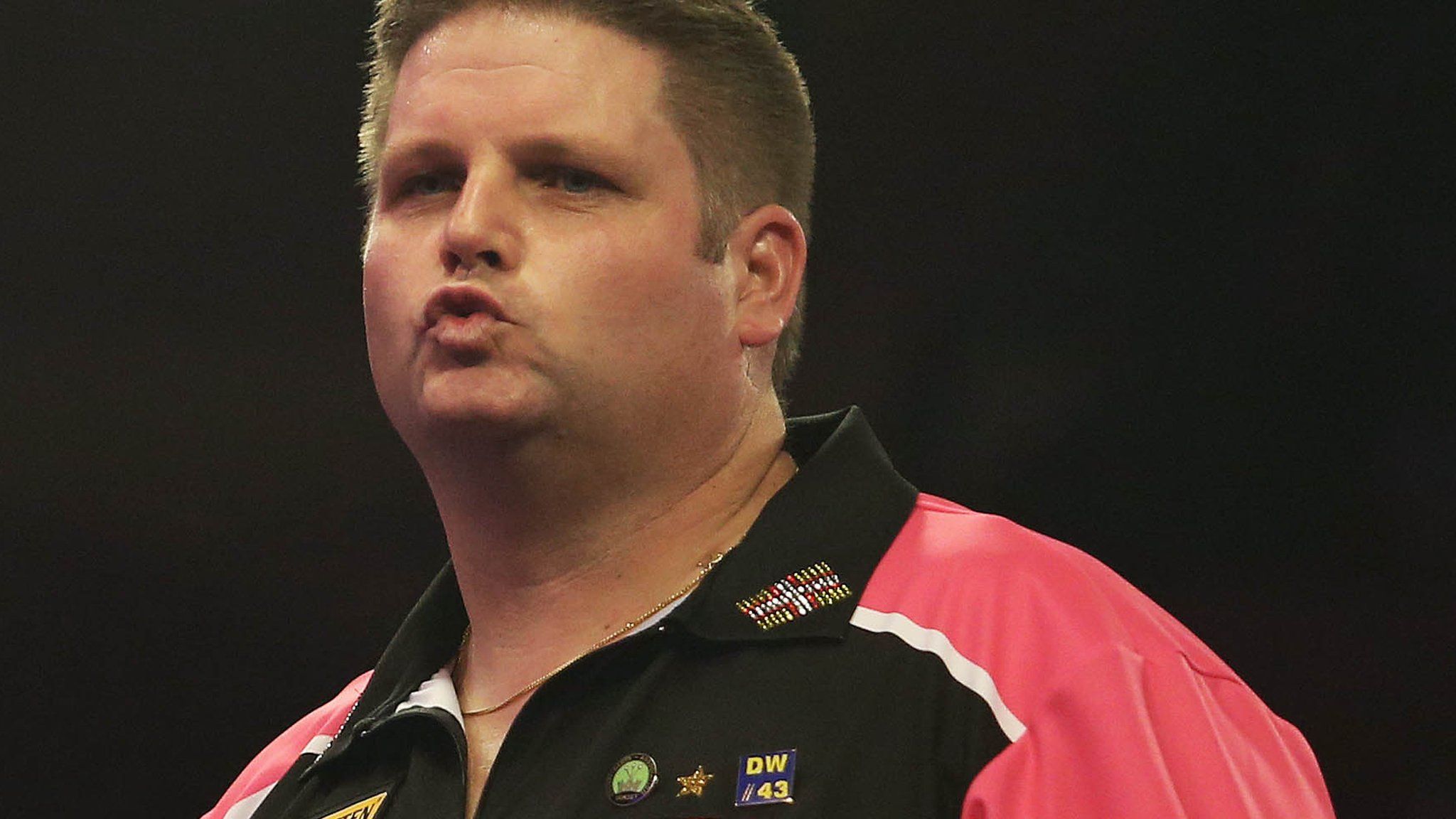 Gary Anderson beats Adrian Lewis to win PDC World Darts Championship