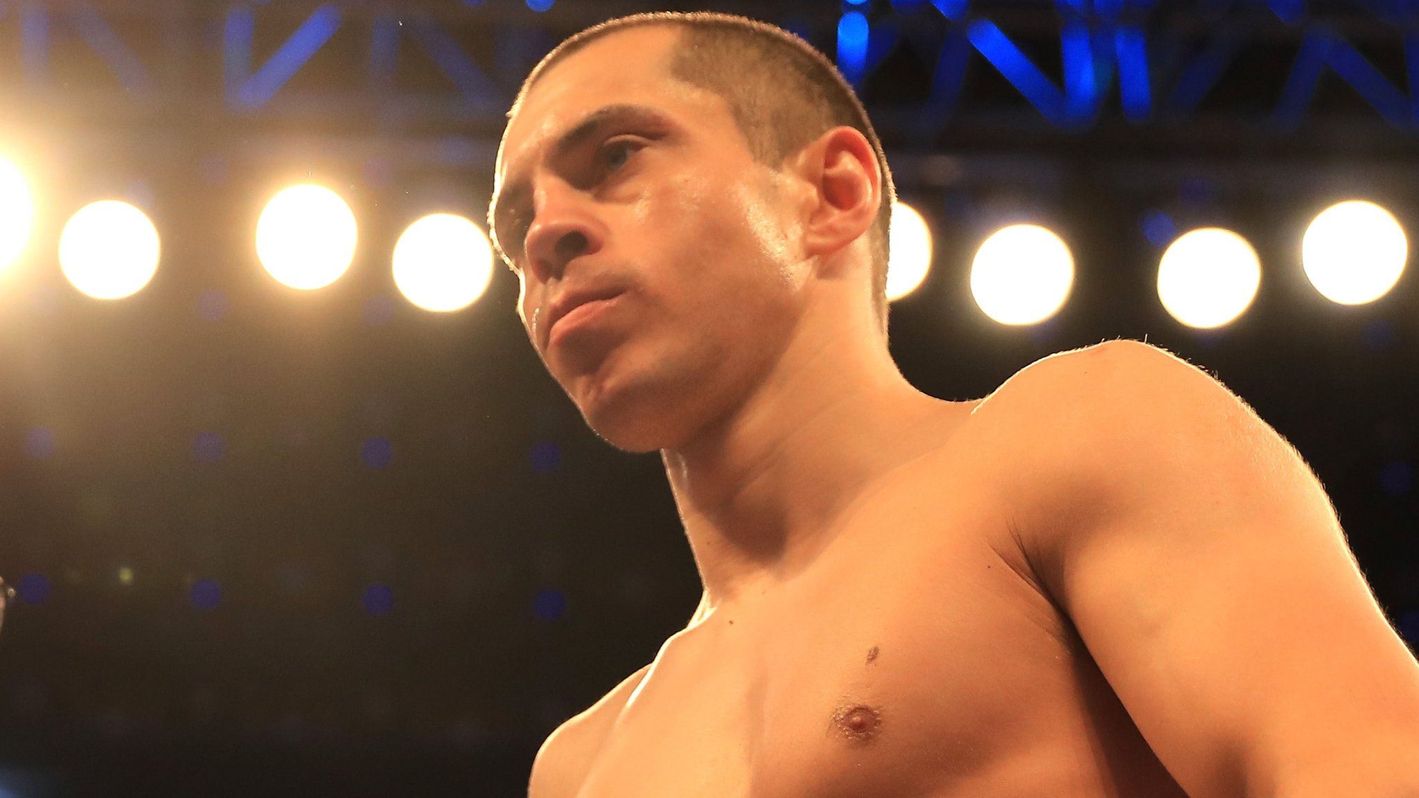 Scott Quigg loses on points to unbeaten Oscar Valdez BBC Sport