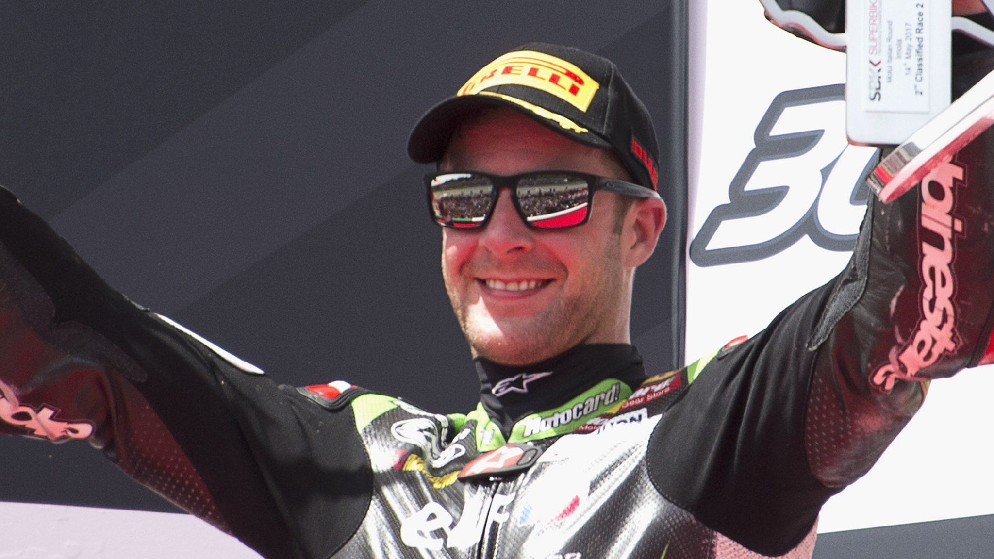 World Superbikes Jonathan Rea Remounts To Take Third After Last Lap