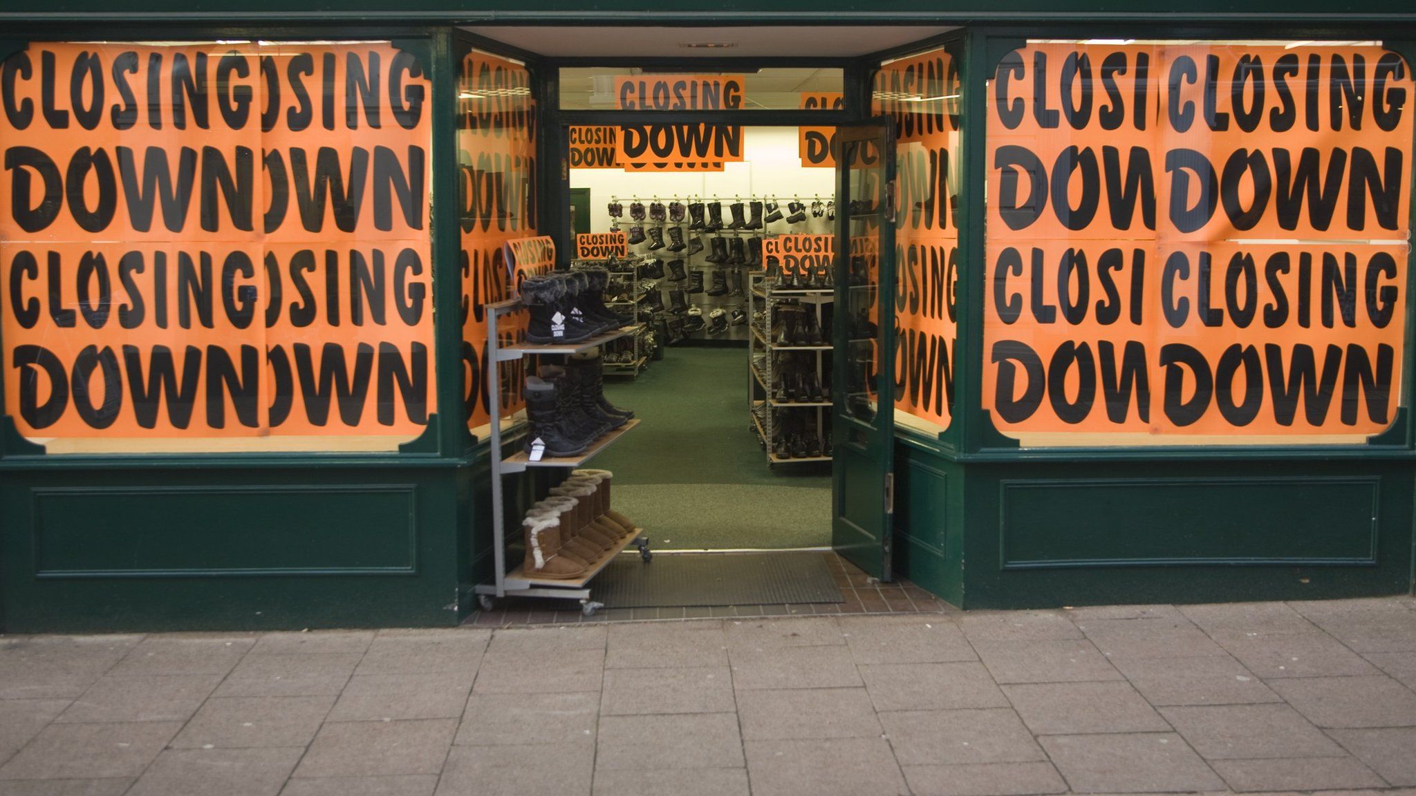 High Street shop closing down