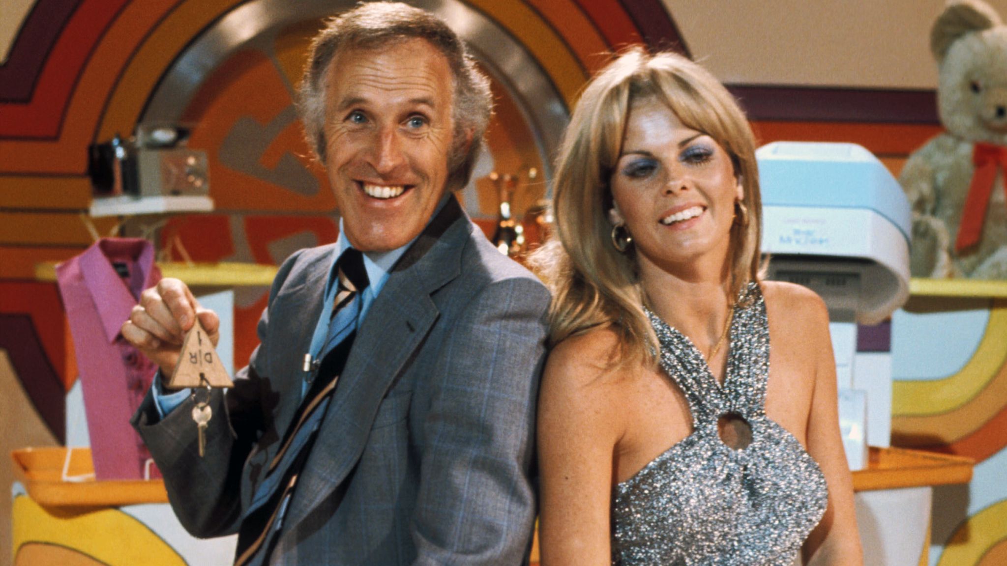 Bruce Forsyth and Anthea Redfern on the Generation Game in 1973