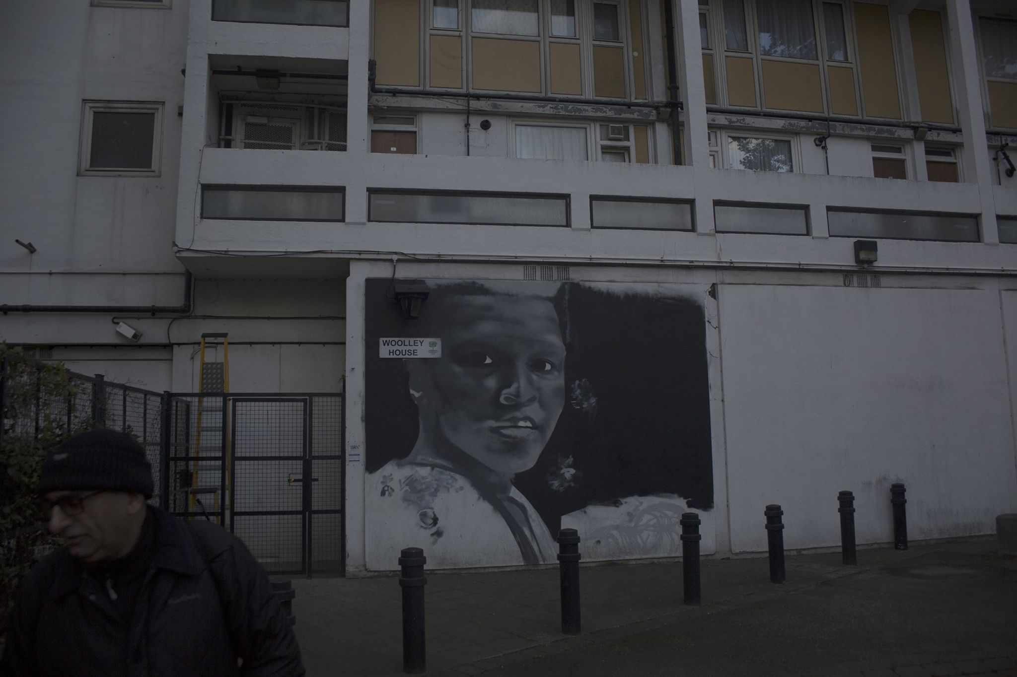 London's inner city riding school - BBC News