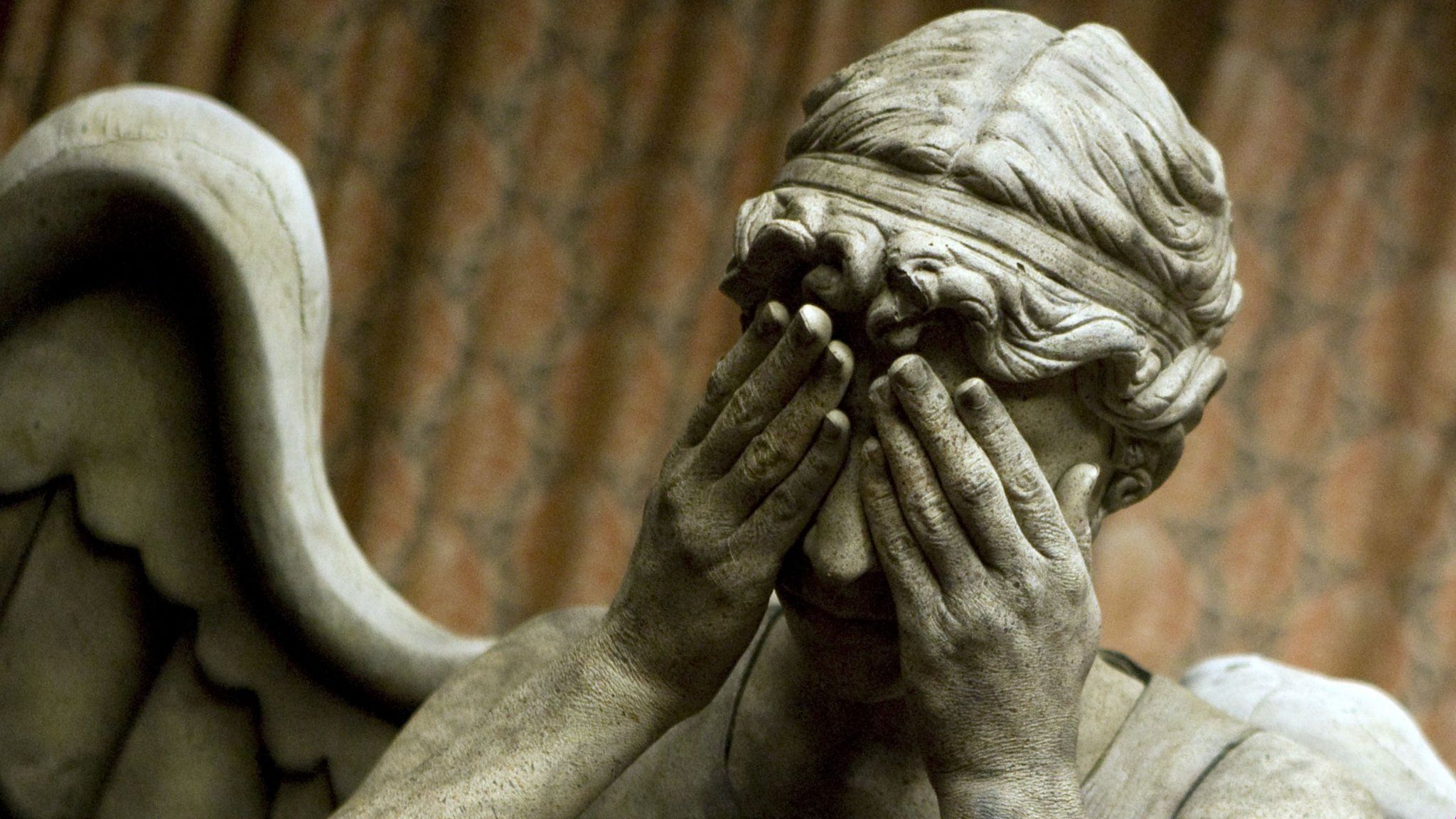 Weeping angel