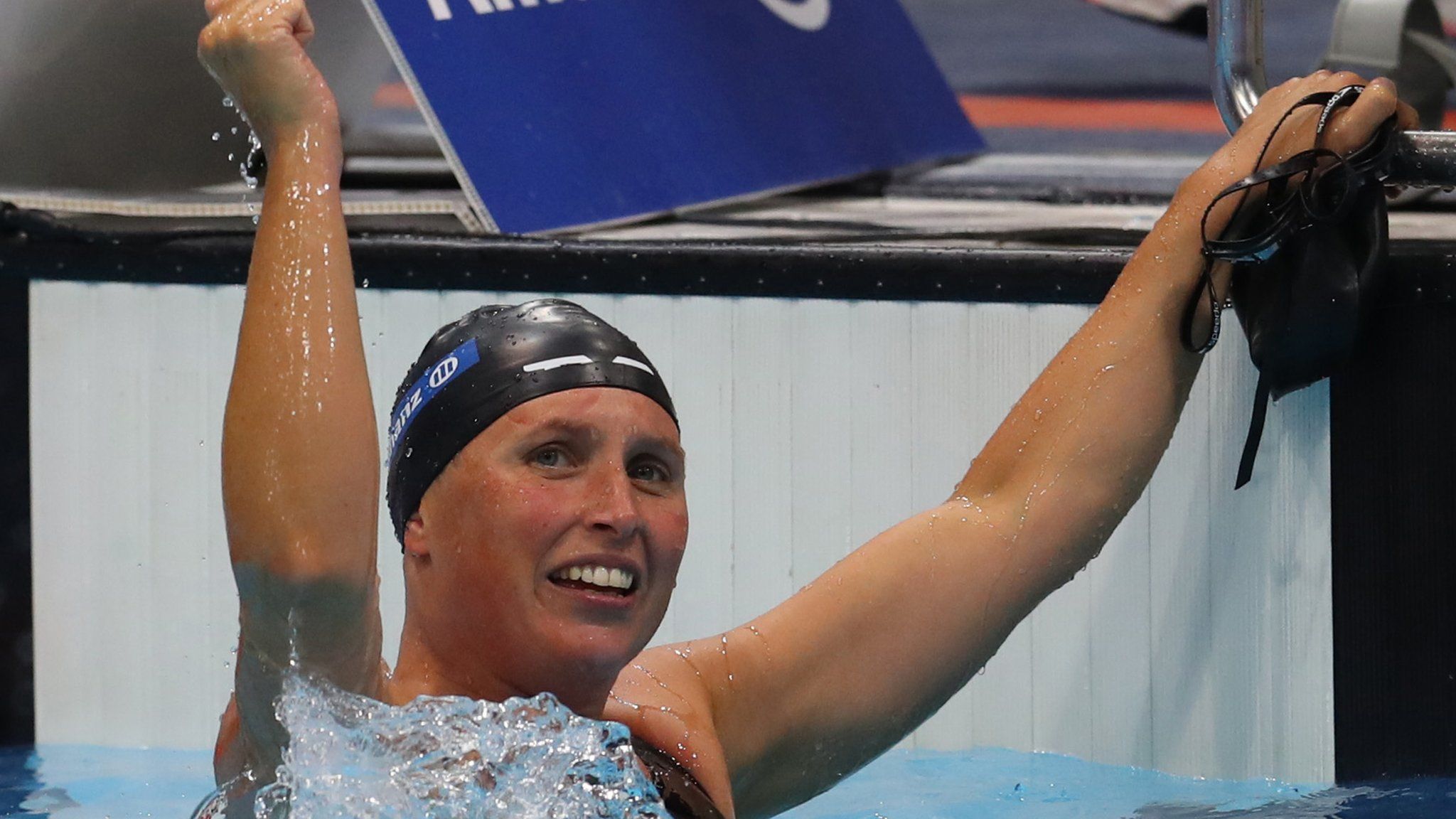 Paralympian Stephanie Millward runs swim safety event