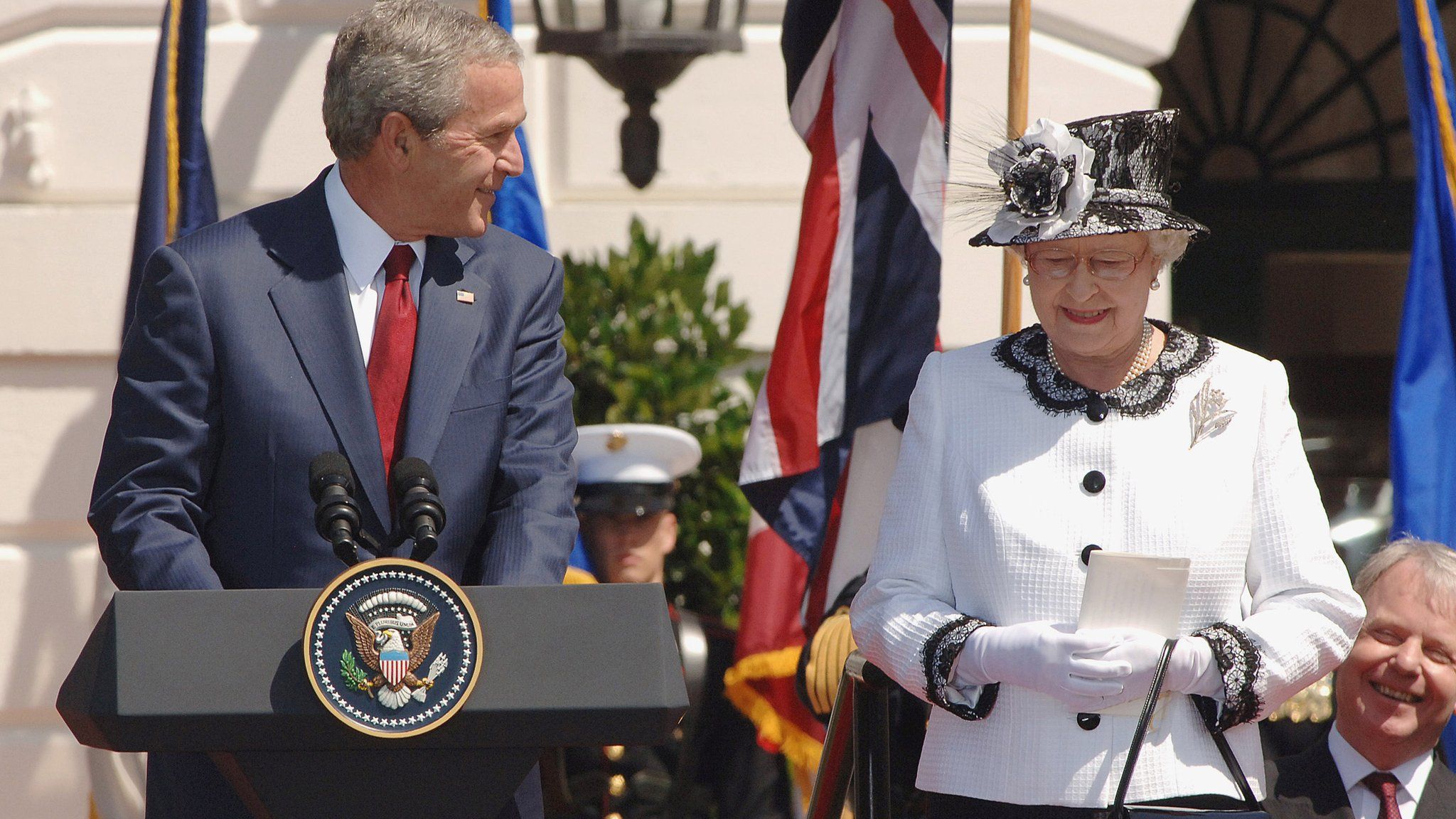 President George W Bush and the Queen at the White House in 2007