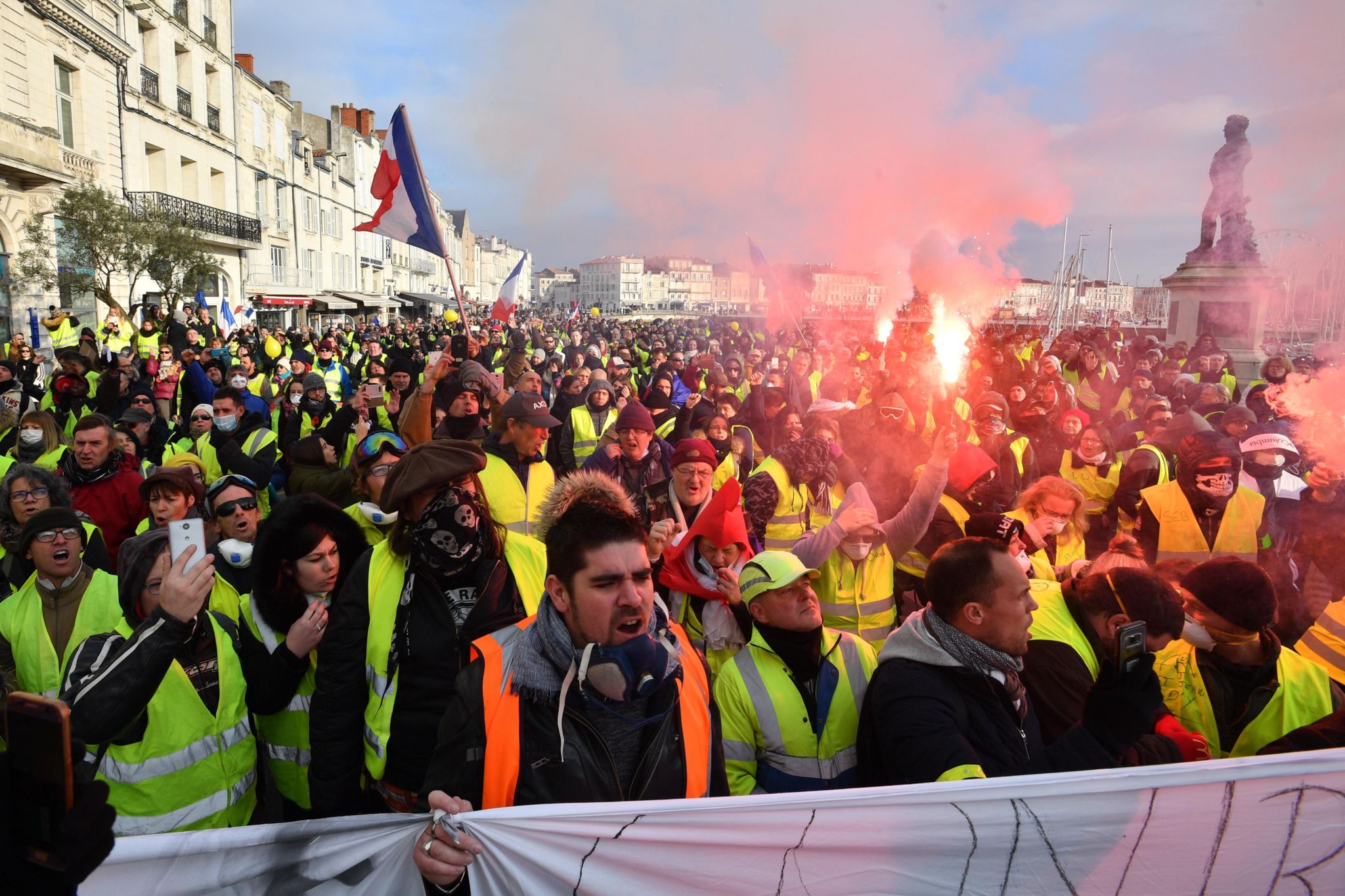 Protest in La Rochelle on 5 January 2019